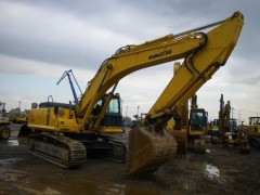 二手小松挖掘机销售【2011-时尚风暴】