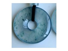 玻璃种翡翠价格 玻璃种翡翠价格