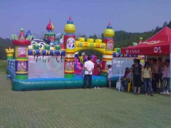出租充气城堡 出租充气蘑菇城堡 出租充气喜洋洋城堡