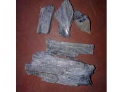 供应优质珍珠岩矿石,矿山直供,价格优惠。 供应优质珍珠岩矿石,矿山直供,价格优惠。