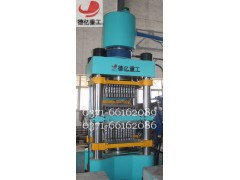 液压制砖机为墙材发展开辟了一条新的途径