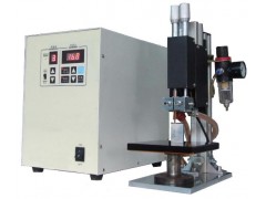 点焊机，电池点焊机，电池盖帽点焊机，18650电池点焊机