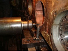 修理中央空调轴