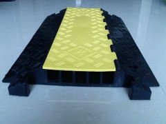 上海橡胶护线槽-厂家橡胶护线槽-展厅橡胶护线槽批发价格 上海橡胶护线槽-厂家橡胶护线槽-展厅橡胶护线槽批发价格