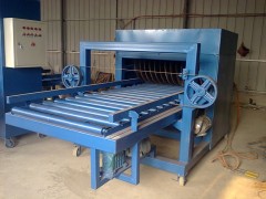 河北水泥发泡保温板切割机多少钱啊