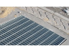 专业生产镀锌钢格板/钢格板批发/钢格板重量/钢格板