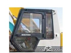 加藤挖掘机驾驶室