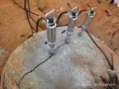 洞采锡矿免爆破开采新机械液压膨胀机 洞采锡矿免爆破开采新机械液压膨胀机