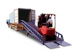 移动式液压登车桥