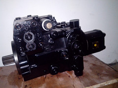 力士乐A4VG71压路机振动泵