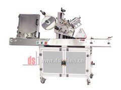 供应贴标机，即卧式圆瓶自动贴标机