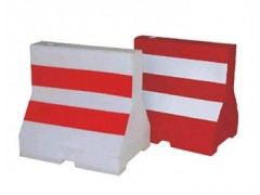 开平水泥墩价格，江海区道路隔离墩，台山防撞墩，蓬江区防护墩