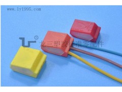 杭州人买拔插式电线连接头找龙三塑胶标准零配件厂 杭州人买拔插式电线连接头找龙三塑胶标准零配件厂